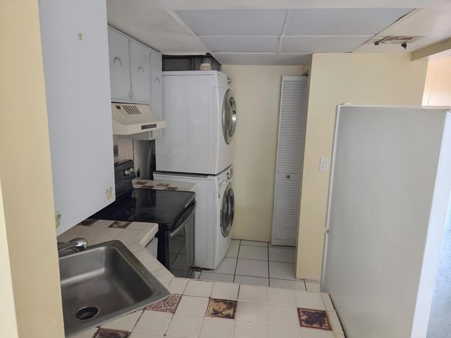 3253 Riverside Drive D-301, Coral Springs, FL 33065