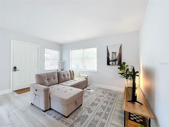 3025 LONG STREET A, Orlando, FL 32805