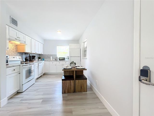 3025 LONG STREET A, Orlando, FL 32805