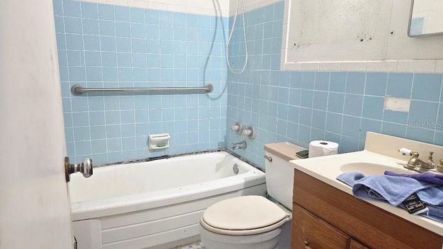 6542 GEM LANE, Seminole, FL 33772