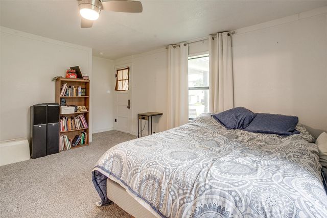 1308 N Anglin Street, Cleburne, TX 76031