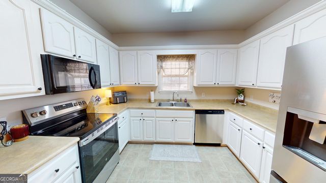 316 W Leyland Court, Statesboro, GA 30458