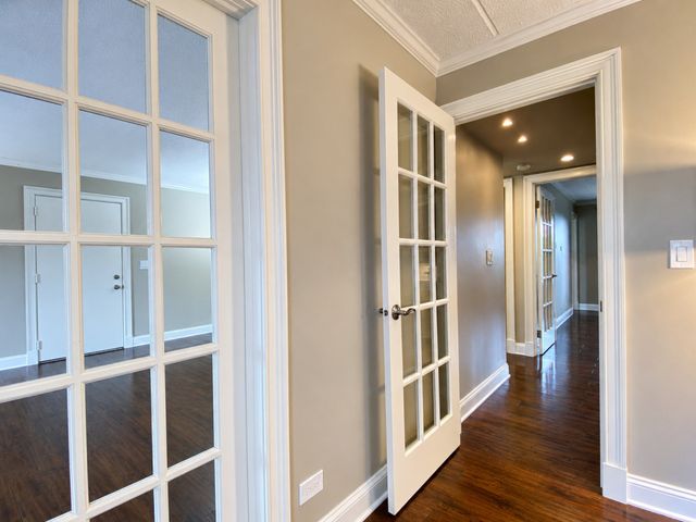 621 N Briar Hill Lane 4, Addison, IL 60101