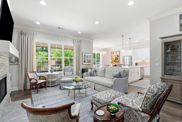 39 Belles Fleurs Circle, Little Rock, AR 72223