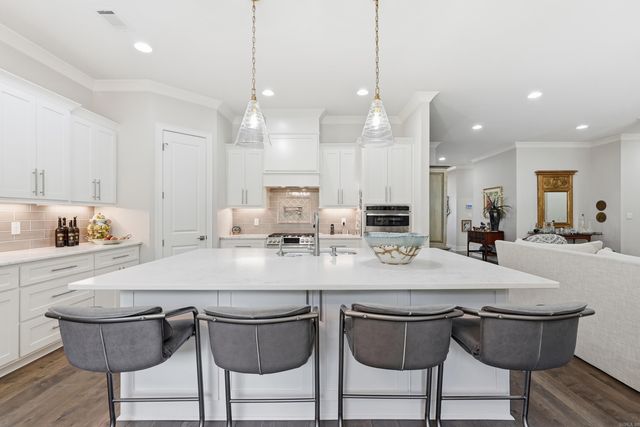 39 Belles Fleurs Circle, Little Rock, AR 72223