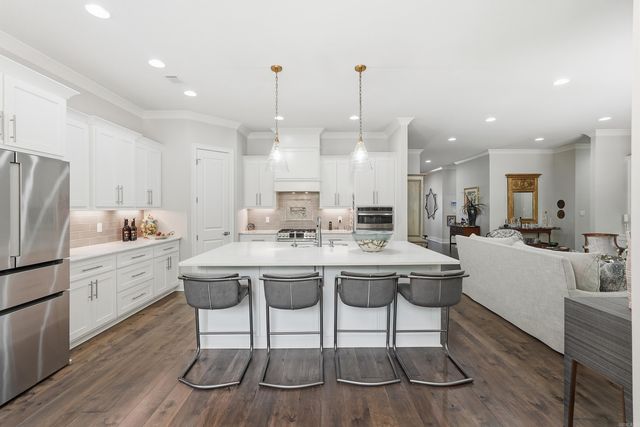 39 Belles Fleurs Circle, Little Rock, AR 72223
