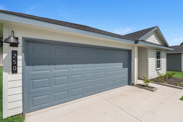 250 China Grove Lane, China, TX 77613