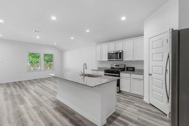 250 China Grove Lane, China, TX 77613