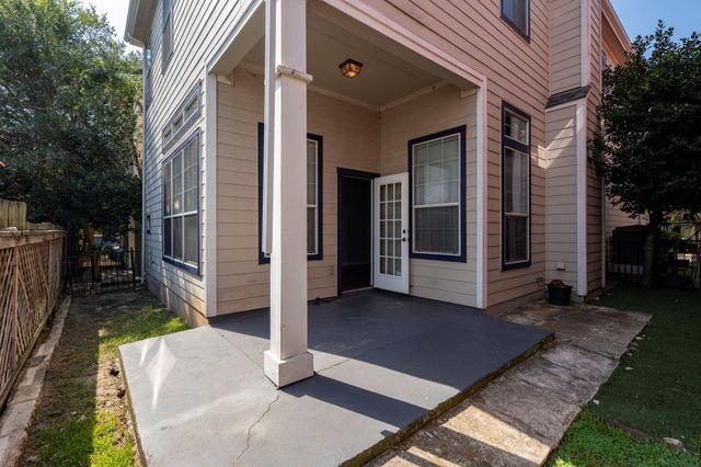 6704 Menchaca RD 42, Austin, TX 78745