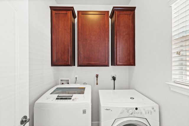 6704 Menchaca RD 42, Austin, TX 78745