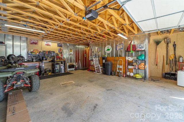 30 Sleepy Bear Ridge, Whittier, NC 28789