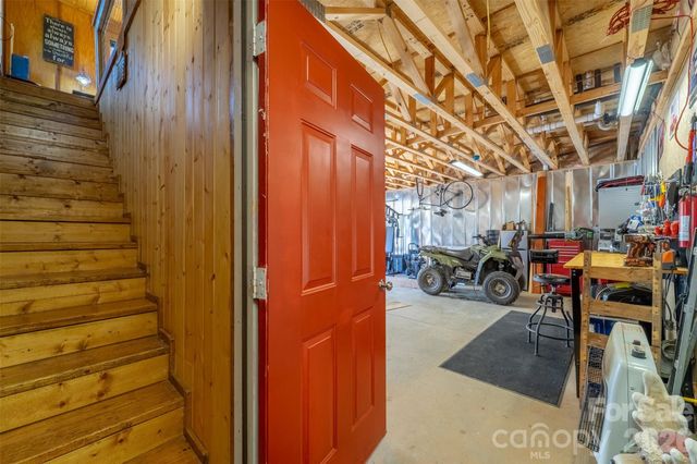 30 Sleepy Bear Ridge, Whittier, NC 28789