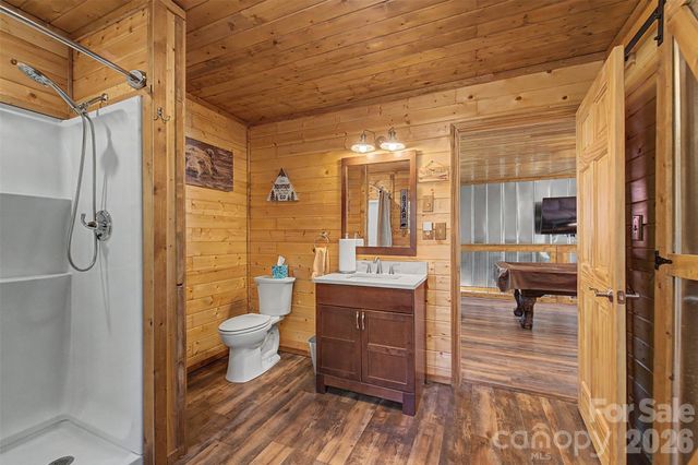 30 Sleepy Bear Ridge, Whittier, NC 28789