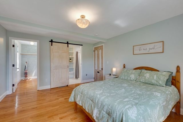 3 Walters Dr, Oxford, MA 01540