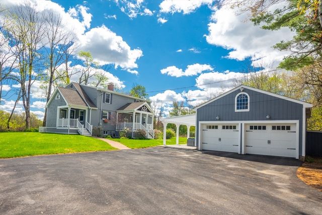 3 Walters Dr, Oxford, MA 01540