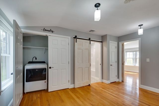 3 Walters Dr, Oxford, MA 01540