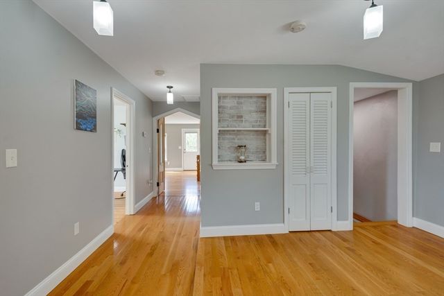 3 Walters Dr, Oxford, MA 01540