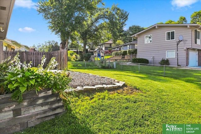 9804 Ruggles Street, Omaha, NE 68134