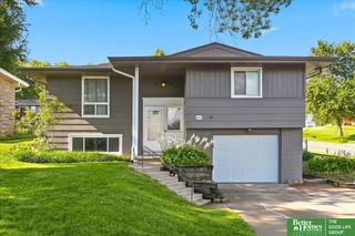 9804 Ruggles Street, Omaha, NE 68134