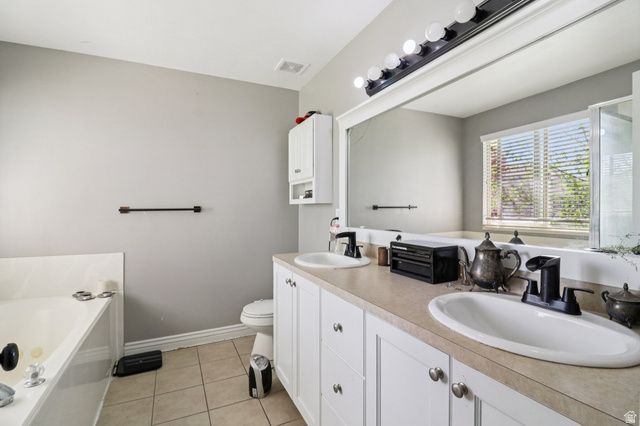 1699 W 2115 S, Syracuse, UT 84075