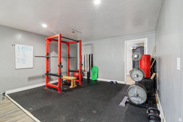 1699 W 2115 S, Syracuse, UT 84075