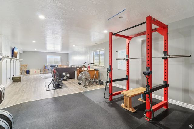 1699 W 2115 S, Syracuse, UT 84075