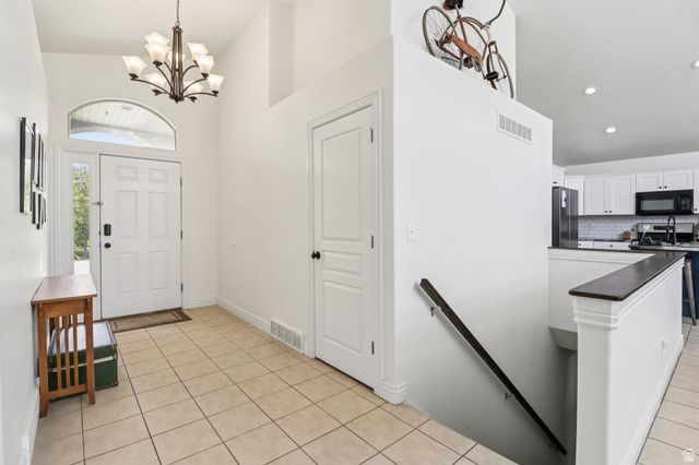 1699 W 2115 S, Syracuse, UT 84075