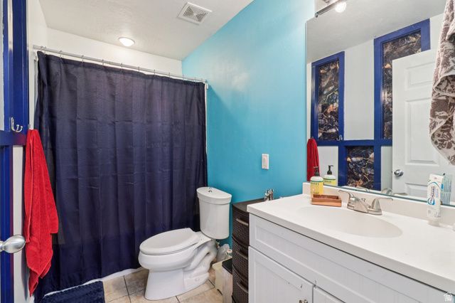 1699 W 2115 S, Syracuse, UT 84075