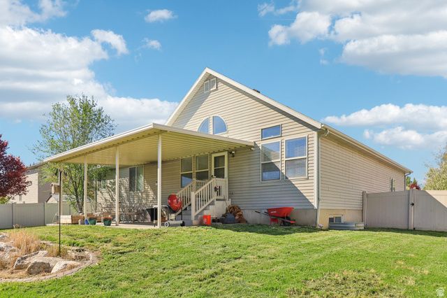 1699 W 2115 S, Syracuse, UT 84075