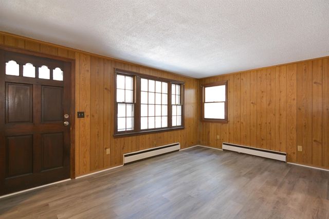 3 Holly Lane, Londonderry, NH 03053