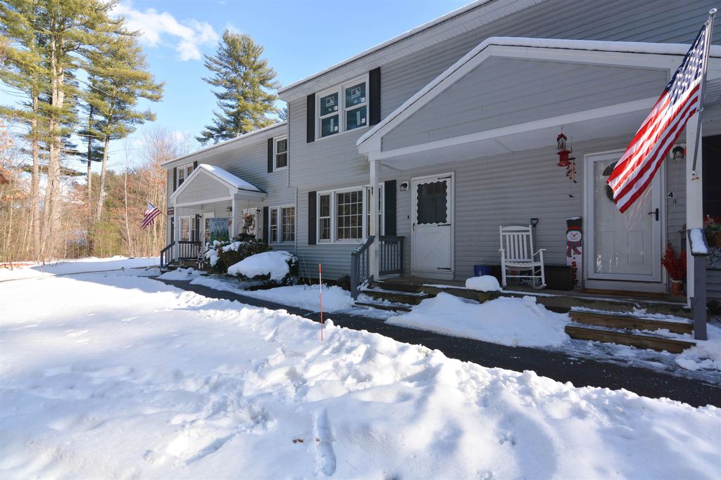 3 Holly Lane, Londonderry, NH 03053