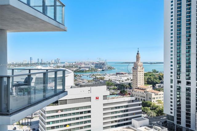 851 NE 1st Ave 1712, Miami, FL 33132