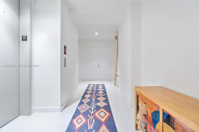 851 NE 1st Ave 1712, Miami, FL 33132