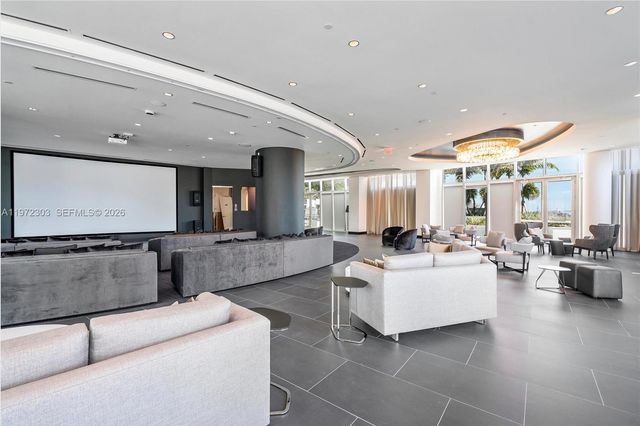 851 NE 1st Ave 1712, Miami, FL 33132