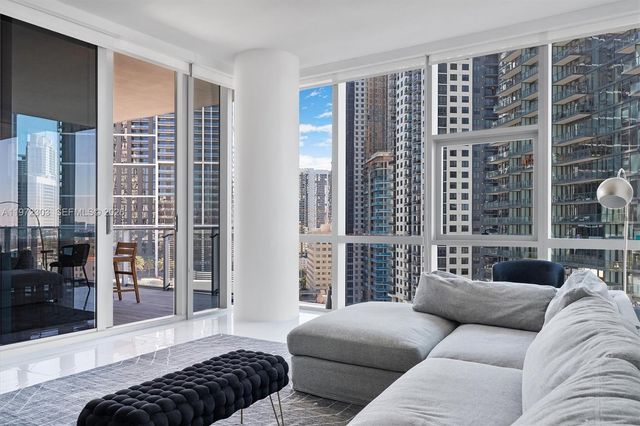 851 NE 1st Ave 1712, Miami, FL 33132