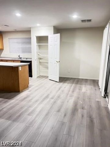 4202 Mango Tree Court, Las Vegas, NV 89115