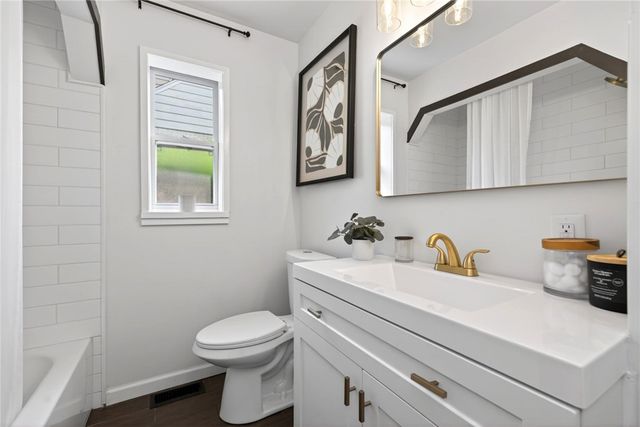 2250 Benson Drive, Dayton, OH 45406