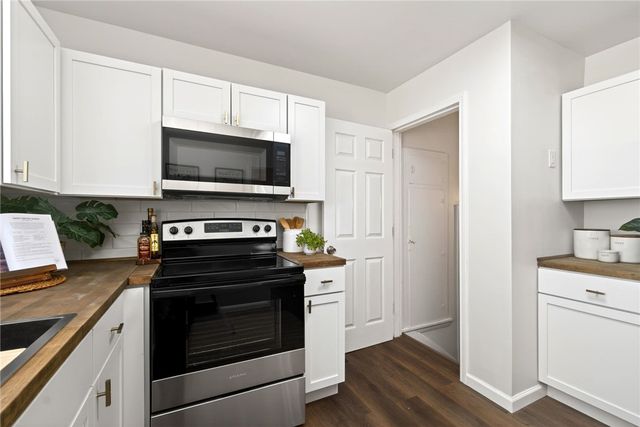 2250 Benson Drive, Dayton, OH 45406