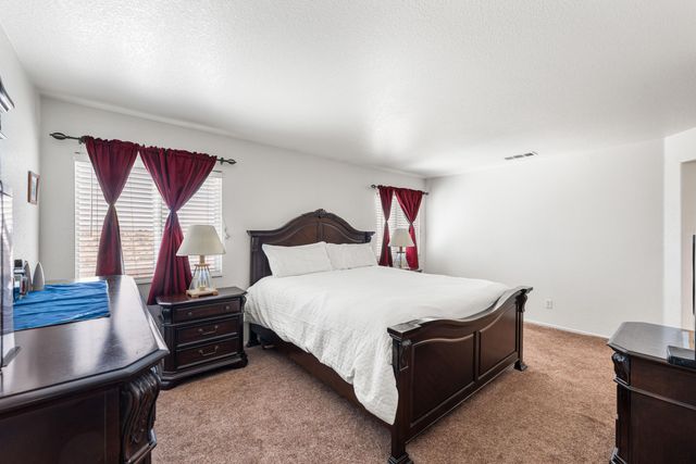 16029 White Mountain Place, Victorville, CA 92394
