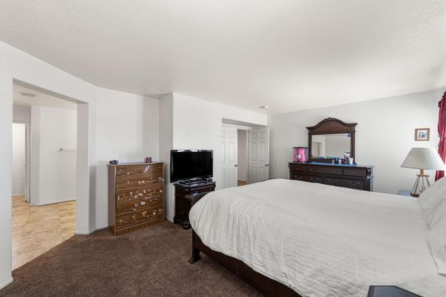 16029 White Mountain Place, Victorville, CA 92394