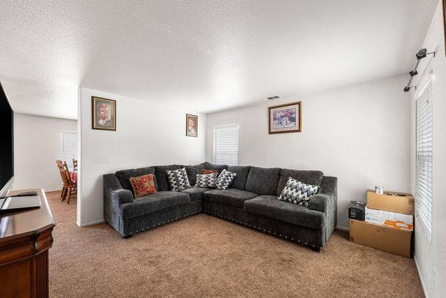 16029 White Mountain Place, Victorville, CA 92394