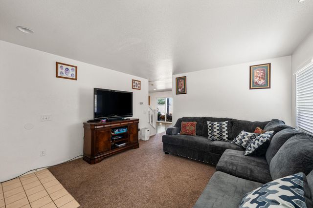 16029 White Mountain Place, Victorville, CA 92394