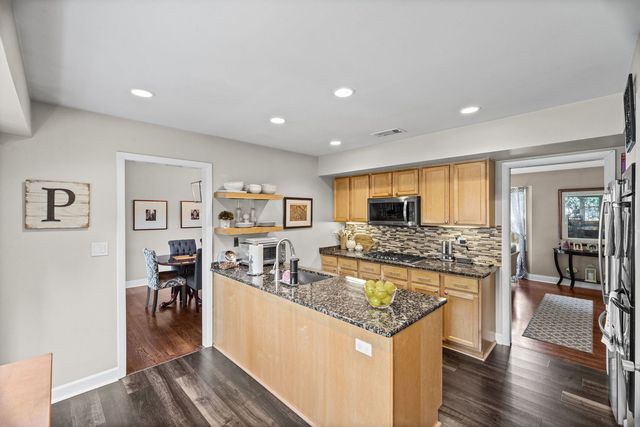 1630 Imperial Drive, Glenview, IL 60026