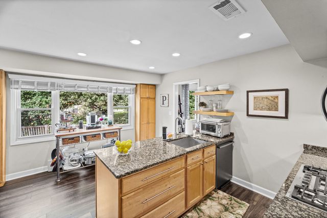 1630 Imperial Drive, Glenview, IL 60026