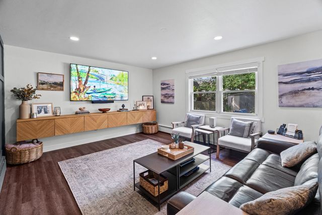 1630 Imperial Drive, Glenview, IL 60026