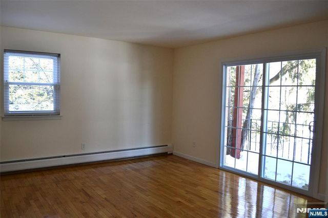 110 Midland Avenue 16A, Midland Park, NJ 07432