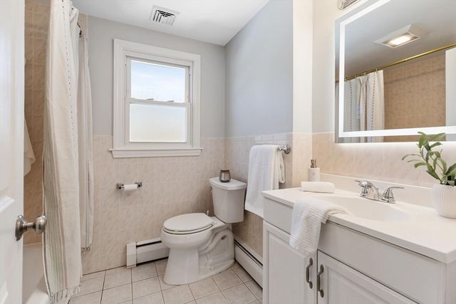 72 Grassland St, Lexington, MA 02420