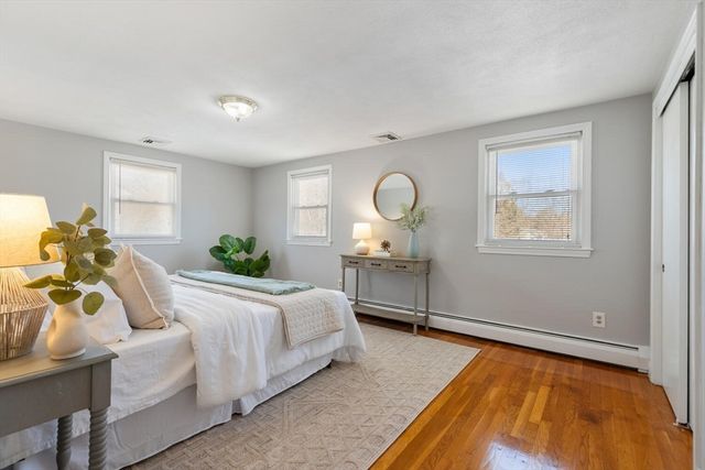 72 Grassland St, Lexington, MA 02420