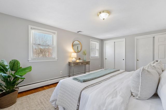 72 Grassland St, Lexington, MA 02420