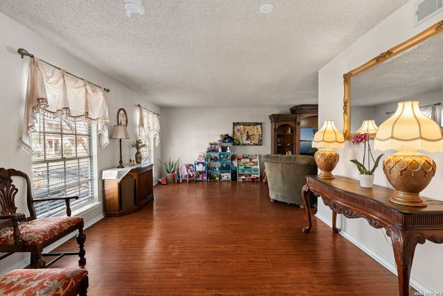 1324 Klondike, San Antonio, TX 78245